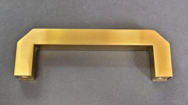 Jalador Tirador Acero Inox Dorado Mod. Britt